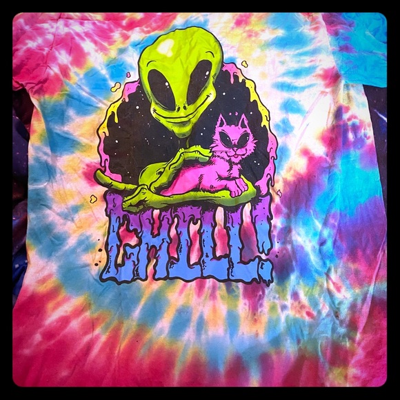 Men’s medium trippy alien tshirt